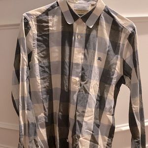 Mens Burberry Button Up size L better suited for M